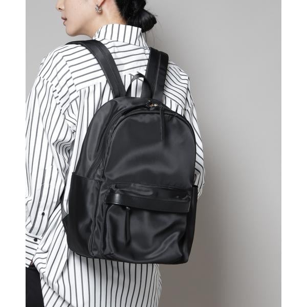 ナノユニバース（NANO universe）/撥水マルチポケットリュック