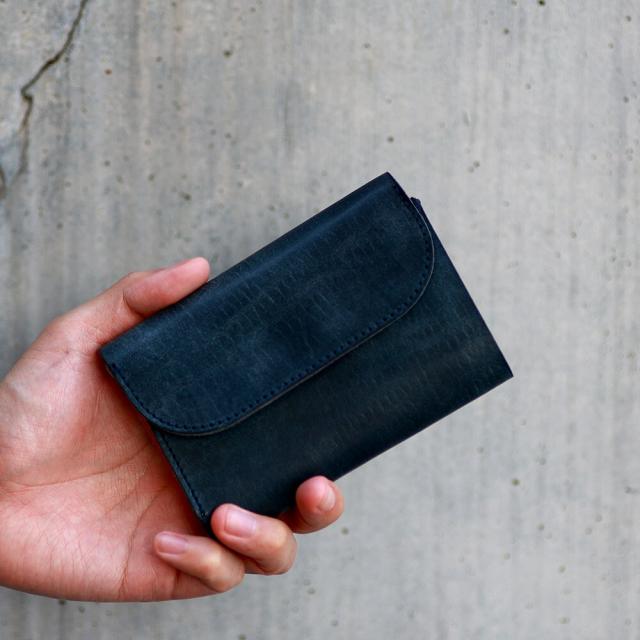 アジリティー アッファ/カルム/ロロマ【ミドルウォレット 折財布 国産