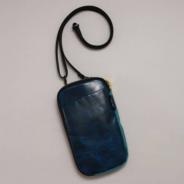 アジリティー アッファ/スマホショルダーバッグの通販は