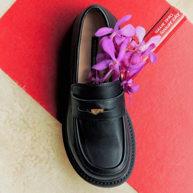 パラディクルール（PARADIS COULEUR）/25秋冬新作◆PARADIS COULEUR◆2．5cmヒール◆オブリークトウ撥水ペニーローファー