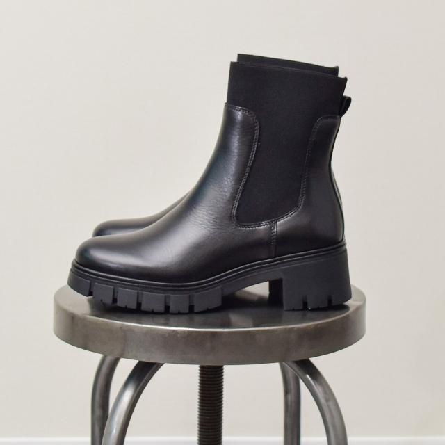 パラディクルール（PARADIS COULEUR）/25秋冬新作◆PARADIS COULEUR◆5．5cmヒール◆トラックソールサイドゴアブーツ