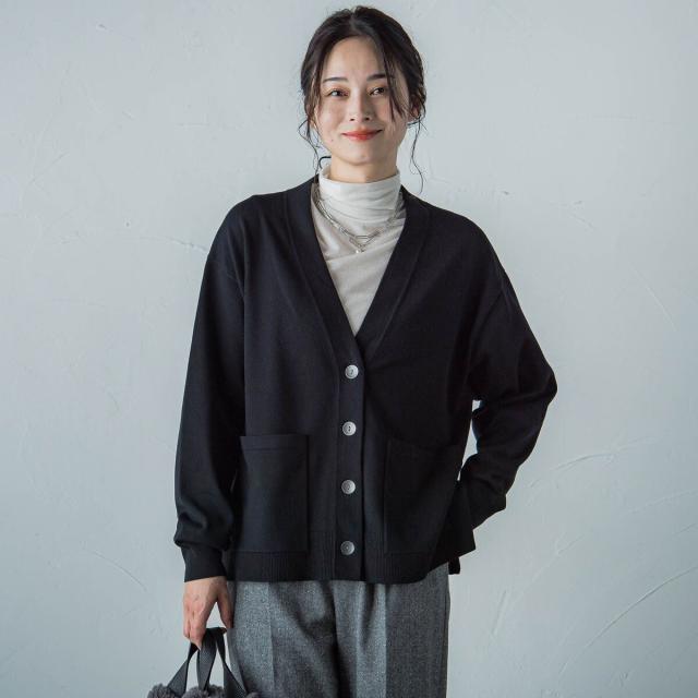 【ELIZABETTA FRANCHI】新作ドレス 刺繍スカート タートルネック ELIZABETTA FRANCHI】新作ドレス 刺繍スカート タートルネック