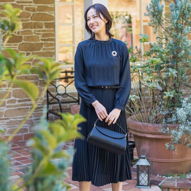 ロートレアモン（LAUTREAMONT）/ハイネックプリーツワンピース≪洗濯機で洗える≫の通販は