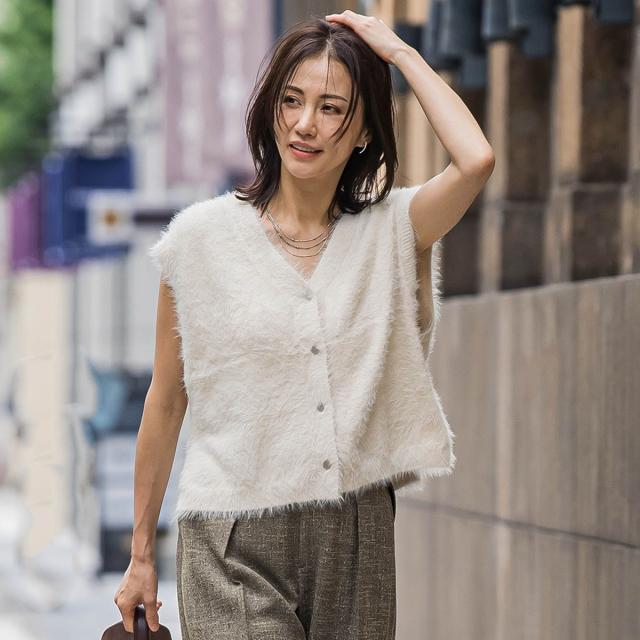 ロートレアモン（LAUTREAMONT）/フェザーヤーンニットベスト