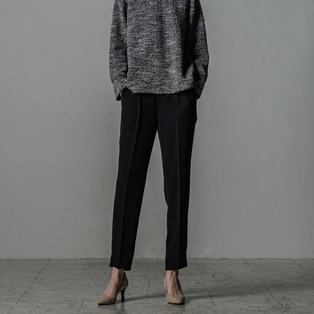 ラエフ（la．f．．．）/ダブルクロス2WAYタックテーパードパンツ≪洗濯機で洗える/セットアップ対応≫