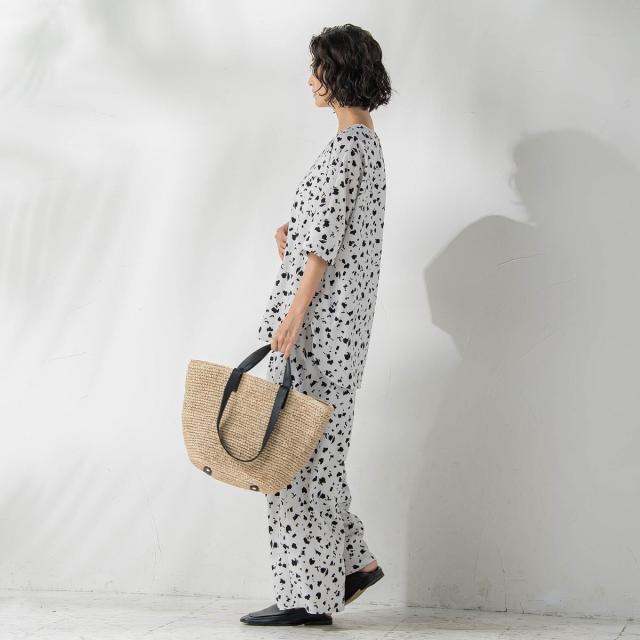 ラエフ（la．f．．．）/アニマルブラウス≪洗濯機で洗える≫の通販はau