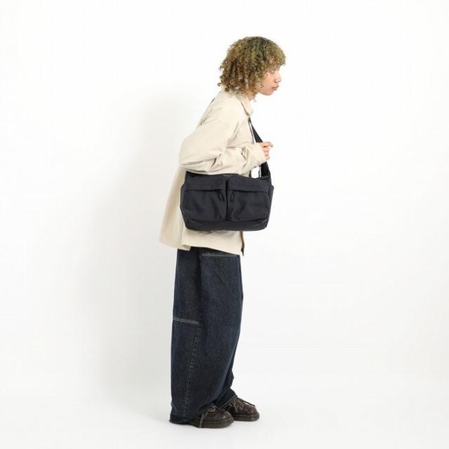 マンハッタンポーテージ（Manhattan Portage）/NEUES VELOCITY SHOULDER BAG TUSSAH PVC_1