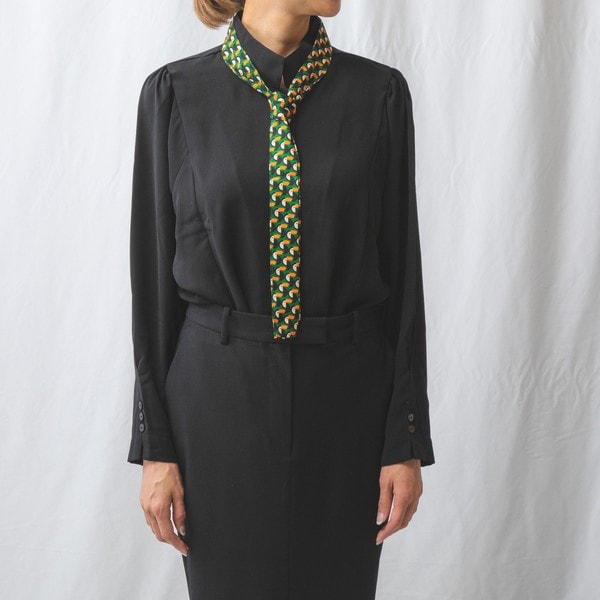 ナラカミーチェ/トゥッカーノ柄タイ付長袖シャツ