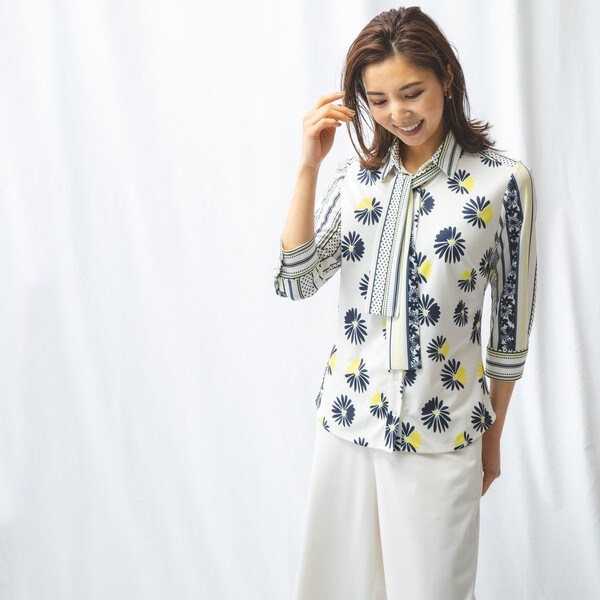 ナラカミーチェ/フラワープリントボウタイ付きカットソーブラウスの