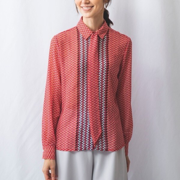 ナラカミーチェ（NARACAMICIE）/セミサークル幾何ボウタイ付きブラウス