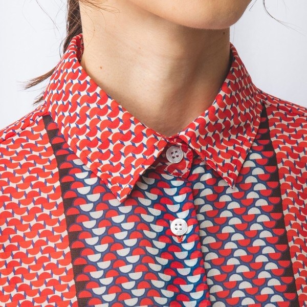 ナラカミーチェ（NARACAMICIE）/セミサークル幾何ボウタイ付きブラウス