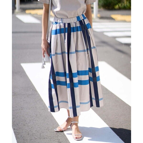 アー・ヴェ・ヴェ(a.v.v)/【洗濯機で洗える】ビッグチェックボリュームフレアスカートの通販は