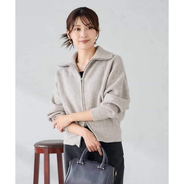 アー・ヴェ・ヴェ（a．v．v）/WZIP襟付きニットブルゾン