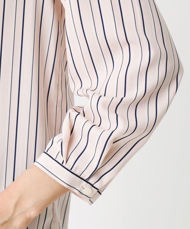 MK ミッシェルクラン/ストライプ柄Vネックブラウス／洗える