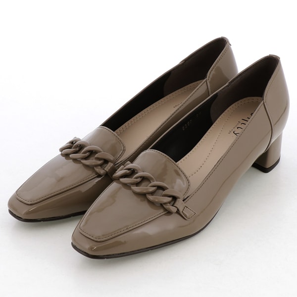 ユニティー（unity）/スクエアトゥチェーンモチーフパンプス