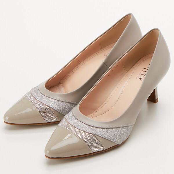 ユニティー（unity）/アーモンドトゥ素材コンビパンプスの通販は