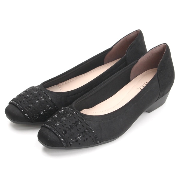 ユニティー（unity）/レーザーカットモチーフカッターパンプス