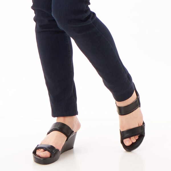 ユニティー（unity）/ウェッジミュールサンダル