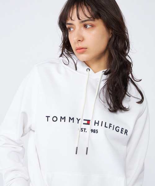 トミー ヒルフィガー（Tommy Hilfiger）/エンブロイドロゴパーカーの