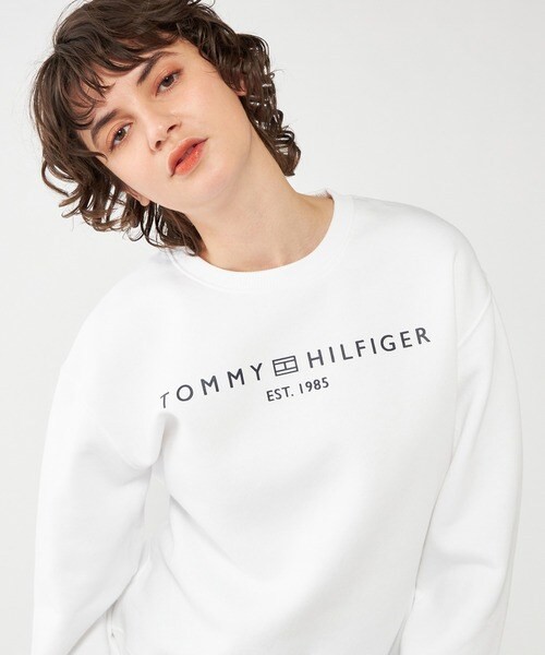 トミー ヒルフィガー（Tommy Hilfiger）/モダンベーシッククロップドロゴクルーネックスウェットシャツの通販は