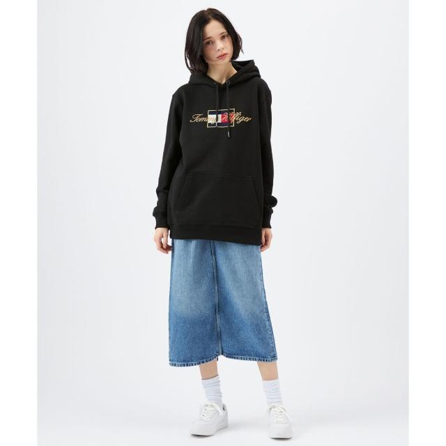 トミー ヒルフィガー（Tommy Hilfiger）/ゴールドエンブロイダーフーディー