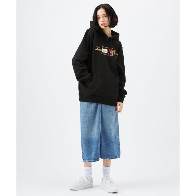 トミー ヒルフィガー（Tommy Hilfiger）/ゴールドエンブロイダーフーディー