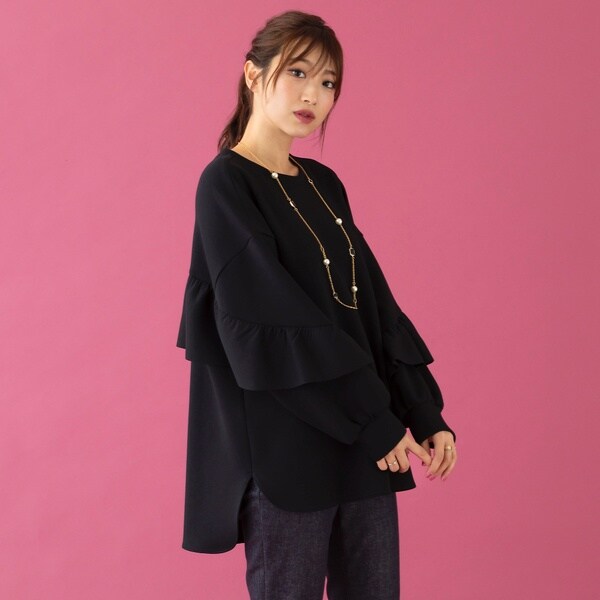 ローズティアラ（Rose Tiara）/フリルオーバーサイズプルオーバー