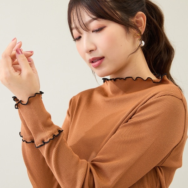 ローズティアラ（Rose Tiara）/【人気商品の新型】【伸縮性◎】メローカットソー