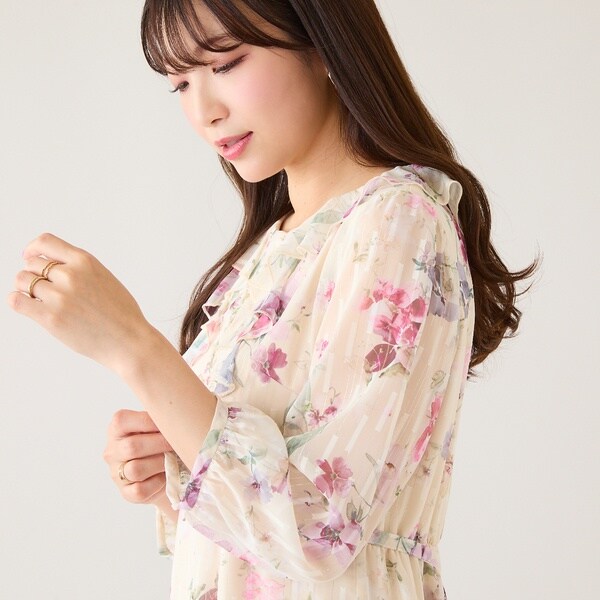 ローズティアラ（Rose Tiara）/ラメストライプフラワープリント
