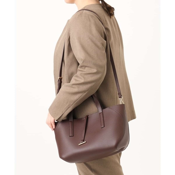 エウルキューブ（eur3）/【2WAY】フェイクレザースクエアデザインバッグ