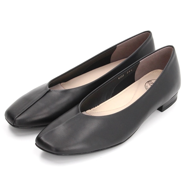 アンリーフ（unReef）/スクエアトゥカッターパンプス