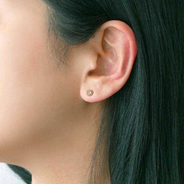 ヴァンドーム　1Pアクアマリン　1Pトパーズ　レイヤード　ゴールドピアス　k10 ヴイエー ヴァンドーム青山（va vendome aoyama）/K10イエロー