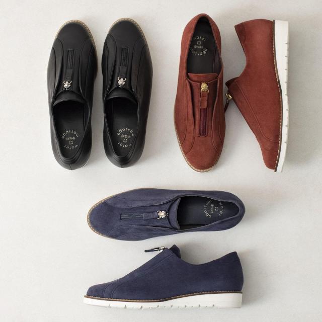 ウォーターマッサージ（water massage）/ホワイトソールがおしゃれ