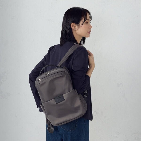 モノコムサ（MONO COMME CA）/PC対応リュック