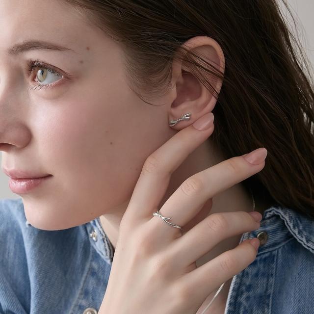 ノジェス（NOJESS）/しろがね色ピアス