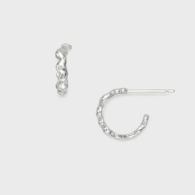 ノジェス（NOJESS）/しろがね色ピアス