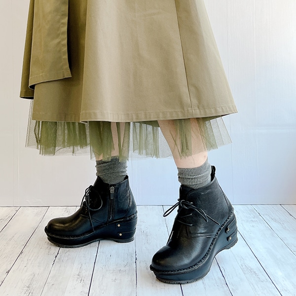 ヒナ デイ グリーン(Hina Day Green)/厚底 幅広 レースアップ ショートブーツの通販は ヒナ デイ グリーン(Hina Day Green)/厚底 幅広 レースアップ ショートブーツの通販は