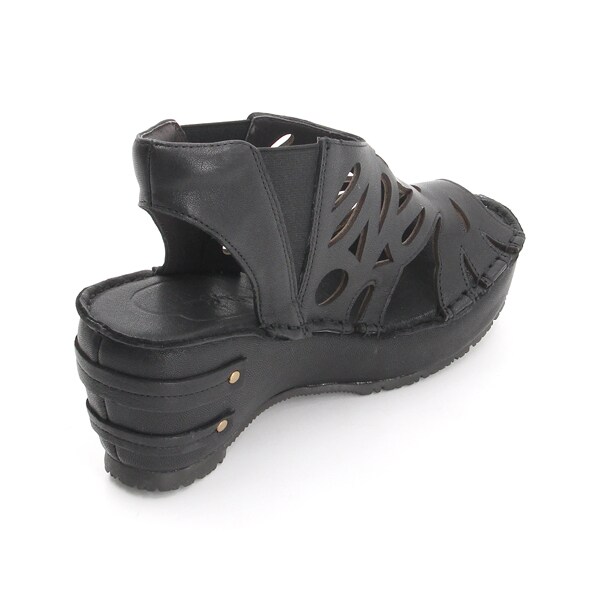 ヒナ デイ グリーン（Hina Day Green）/厚底 ウェッジ カットワーク