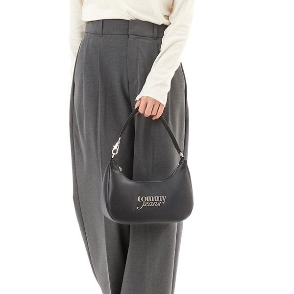トミー ジーンズ（ JEANS）/ボールドスクリプトショルダーバッグ