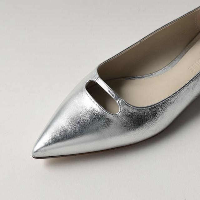 ODETTE E ODILE タイニーストラップ フラット10↑ 23.5㎝ オデットエ