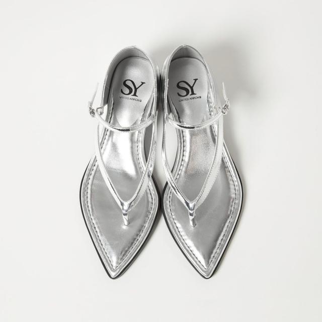 新品Odette e Odile シルバー トングサンダル24cm