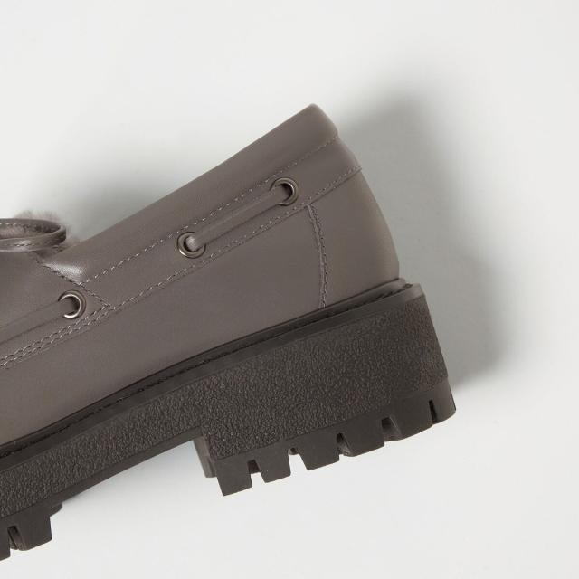 オデットエオディール（ODETTE E ODILE）/レースアップモカシン