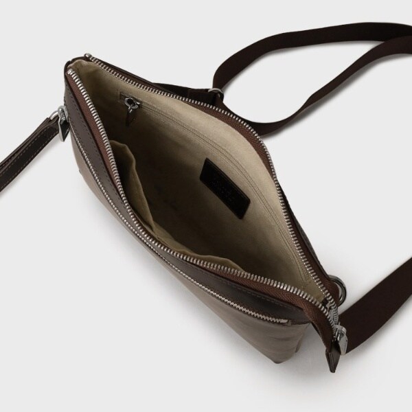 タケオキクチ（TAKEO KIKUCHI）/アニリンレザー 2WAYクラッチの通販は