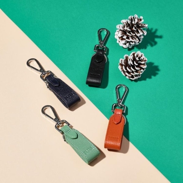 【NEW】タケオキクチ（TAKEO KIKUCHI）/カラードキーホルダー