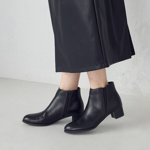 コムサイズム（COMME CA ISM）/サイドゴアブーツ