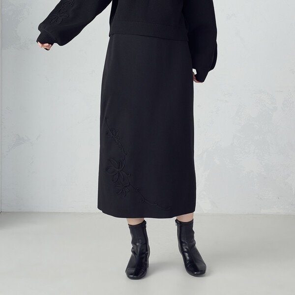 コムサイズム（COMME CA ISM）/コード刺繍 ナロースカート / セットアップ対応