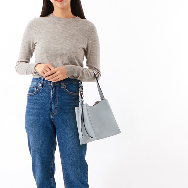 フルラ（FURLA）/FURLA NUVOLA MINI BUCKET BAG 20