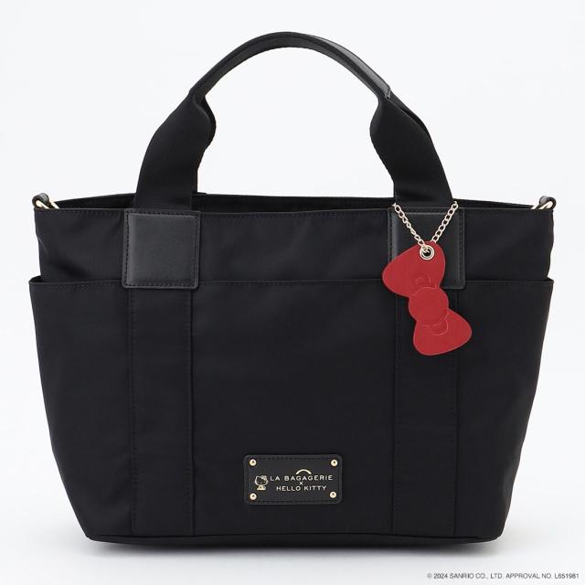 ラ バガジェリー（LA BAGAGERIE）/【LA BAGAGERIE×HELLO KITTY】リボンチャーム付き　デイリートート　Sサイズ