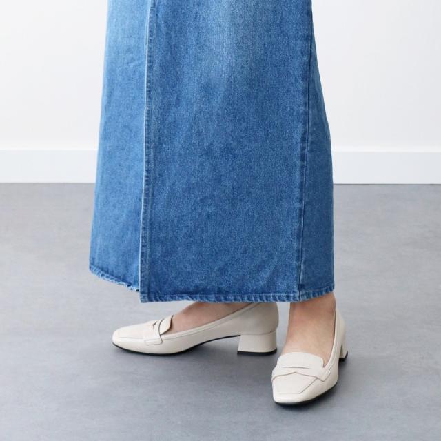 インターショシュール（INTER−CHAUSSURES）/INTER−CHAUSSURES◆3．5cmヒール◆スクエアトウヒールアップローファー