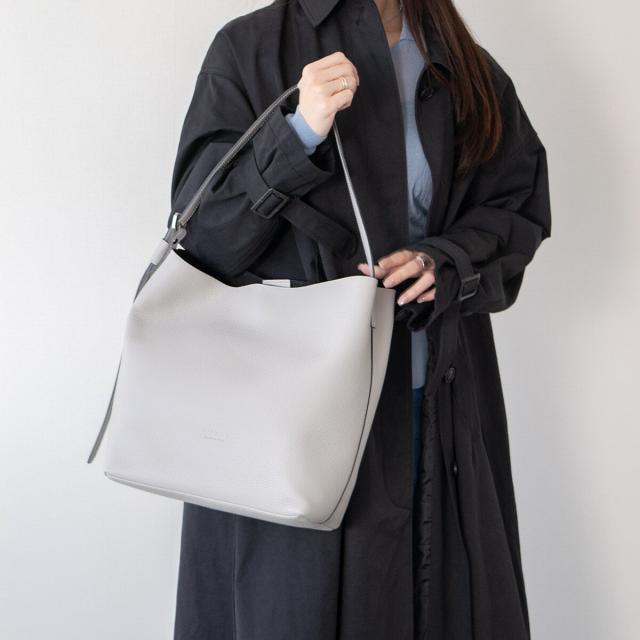 リパーニ（RIPANI）/RIPANI◆レザーショルダーバッグ